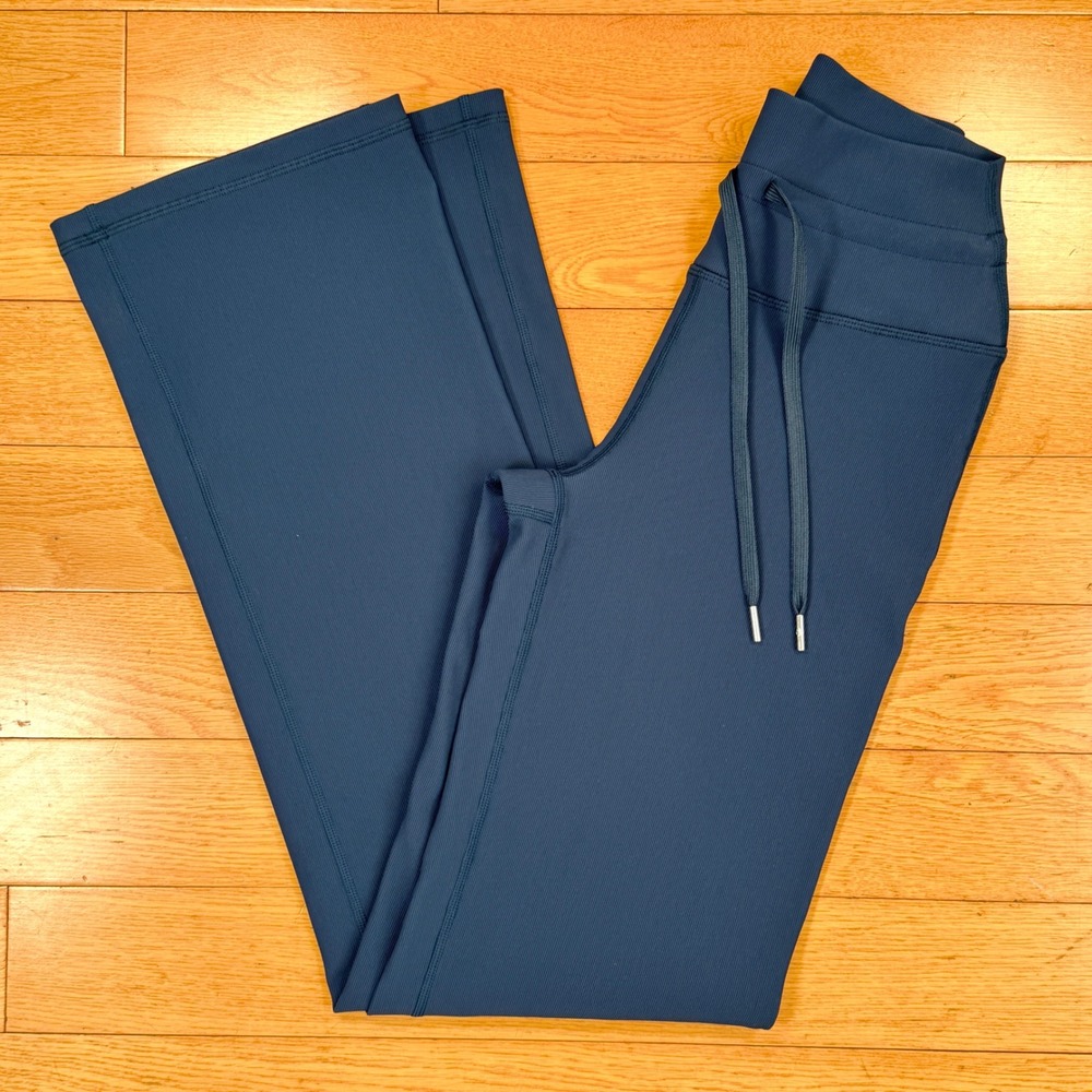 Greyson Small Cleo Flare High-Rise Ribbed Active Leggings Blue